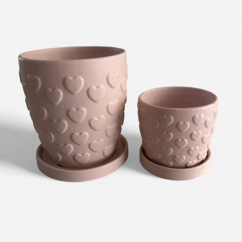 Set of pink ceramic planters 💕 🪴
